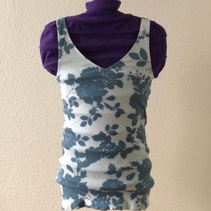 Anthropologie Seamless Reversible Tank